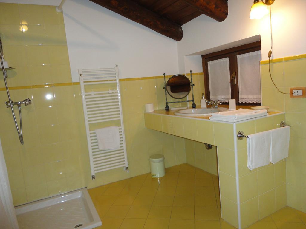 Casa Visnenza Bed & Breakfast Capo di Ponte Номер фото